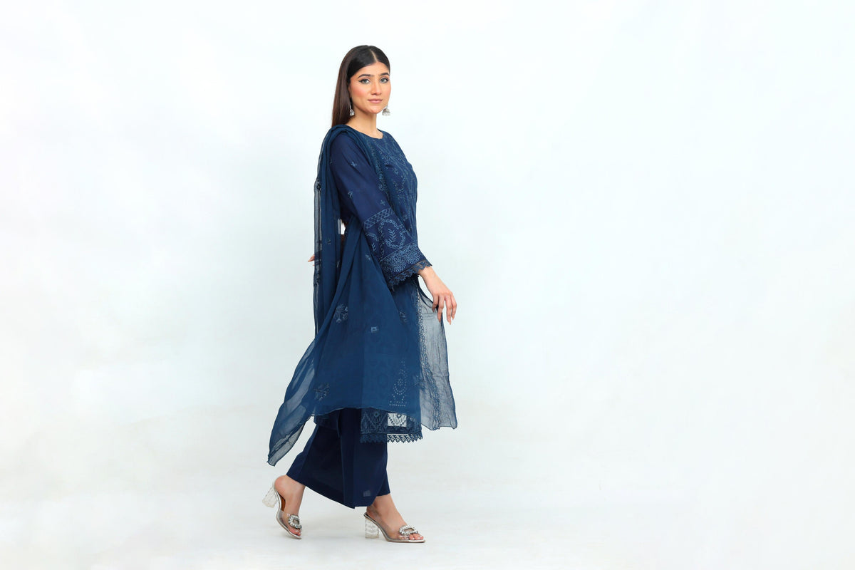 IB904 - Embroidered 3-Piece Stitched Suit